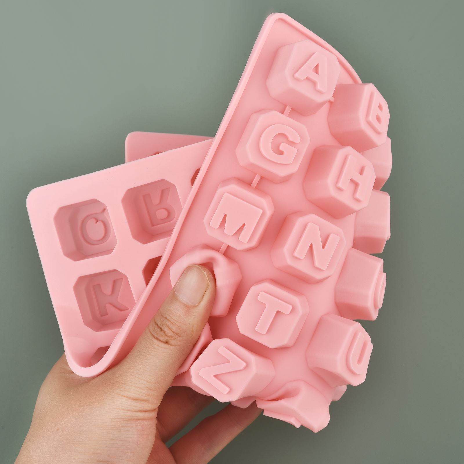 48-Buchstaben Enghish Alphabet – Soap Making Material Bewertung und Preis